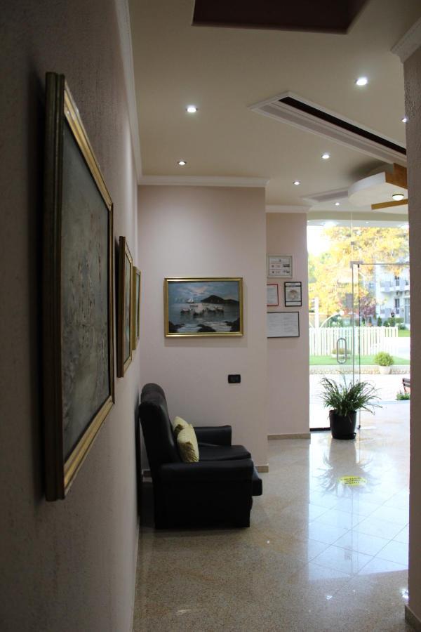 Hotel Villa Aljor Golem  Εξωτερικό φωτογραφία