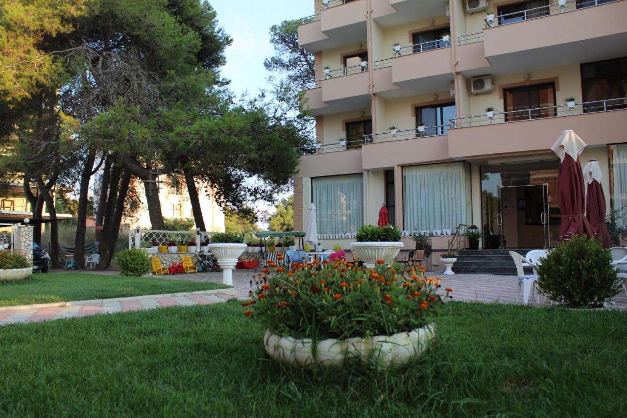 Hotel Villa Aljor Golem  Εξωτερικό φωτογραφία