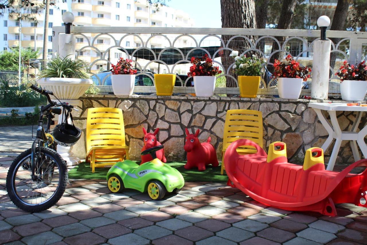 Hotel Villa Aljor Golem  Εξωτερικό φωτογραφία