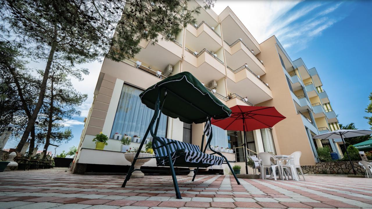 Hotel Villa Aljor Golem  Εξωτερικό φωτογραφία