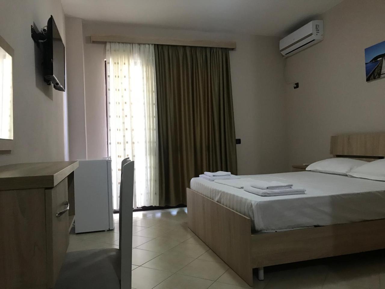 Hotel Villa Aljor Golem  Εξωτερικό φωτογραφία