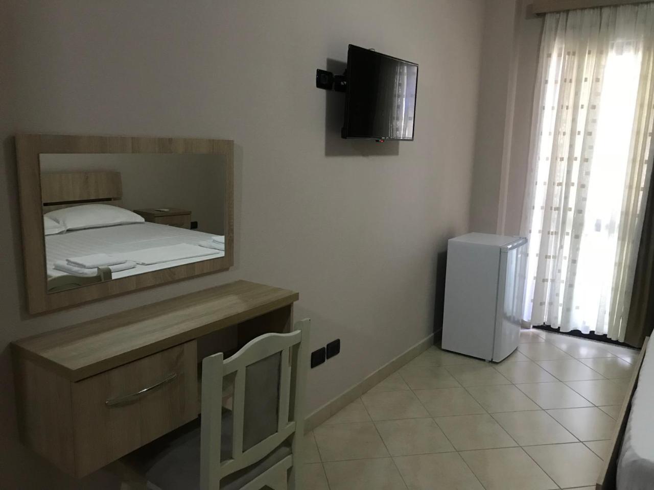 Hotel Villa Aljor Golem  Εξωτερικό φωτογραφία