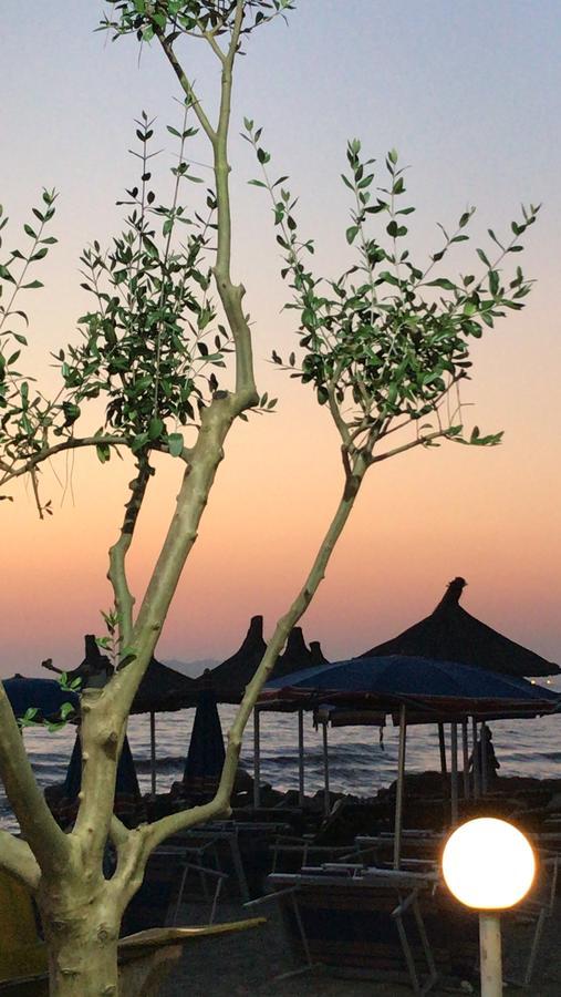 Hotel Villa Aljor Golem  Εξωτερικό φωτογραφία