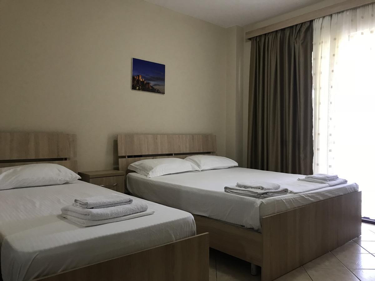 Hotel Villa Aljor Golem  Εξωτερικό φωτογραφία
