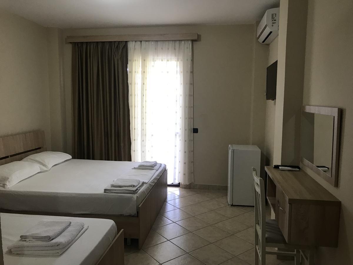 Hotel Villa Aljor Golem  Εξωτερικό φωτογραφία